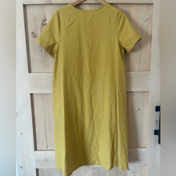 Minibee Women’s Floral Cottage Embroidered Yellow
Cotten/Linen Spring Dress, Med - Picture 2 of 3